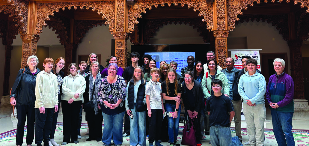 Groupphotohindutemple Cmyk
